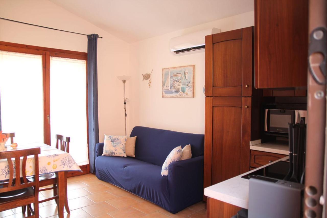 Magibac Due - Casa Vicino Aeroporto E Mater Olbia Apartman Kültér fotó