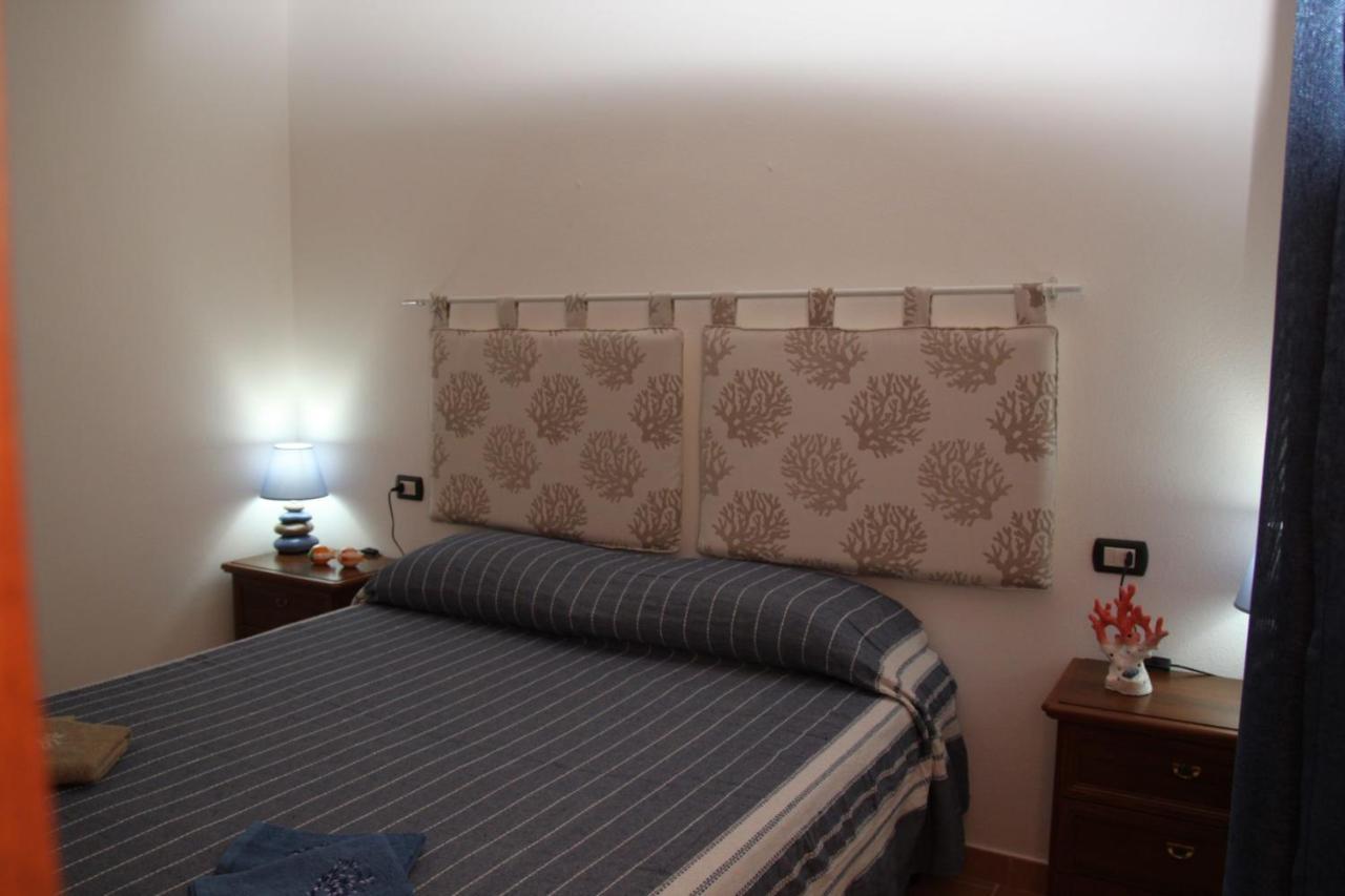 Magibac Due - Casa Vicino Aeroporto E Mater Olbia Apartman Kültér fotó