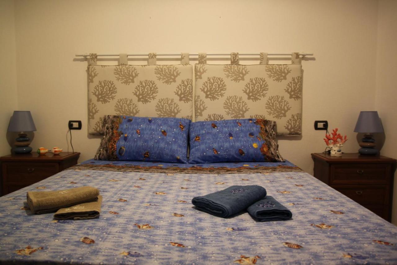 Magibac Due - Casa Vicino Aeroporto E Mater Olbia Apartman Kültér fotó