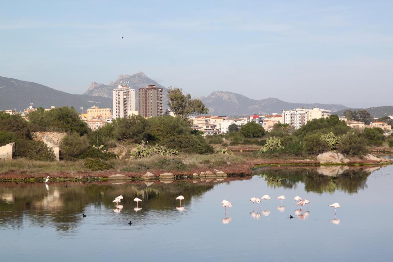 Magibac Due - Casa Vicino Aeroporto E Mater Olbia Apartman Kültér fotó