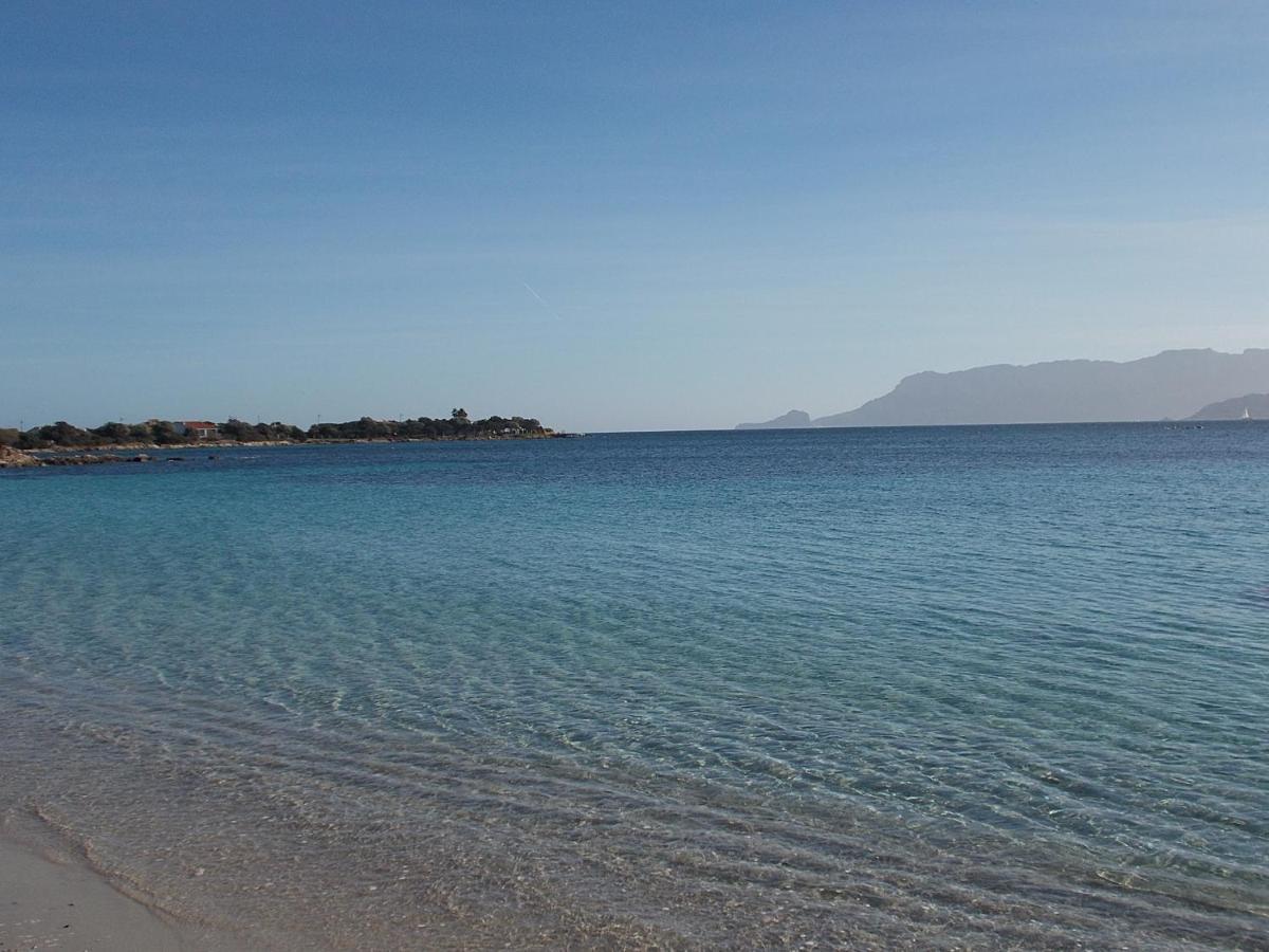 Magibac Due - Casa Vicino Aeroporto E Mater Olbia Apartman Kültér fotó