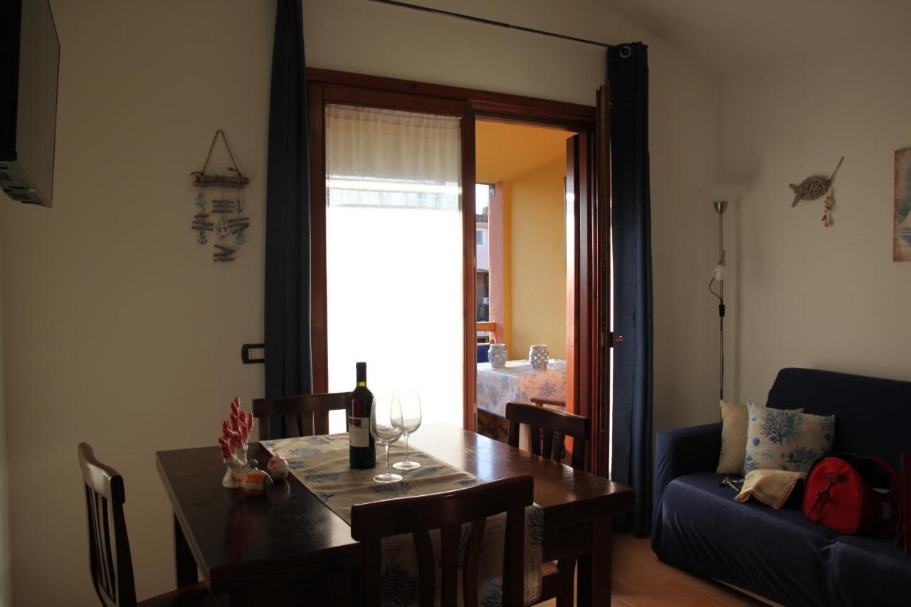 Magibac Due - Casa Vicino Aeroporto E Mater Olbia Apartman Kültér fotó